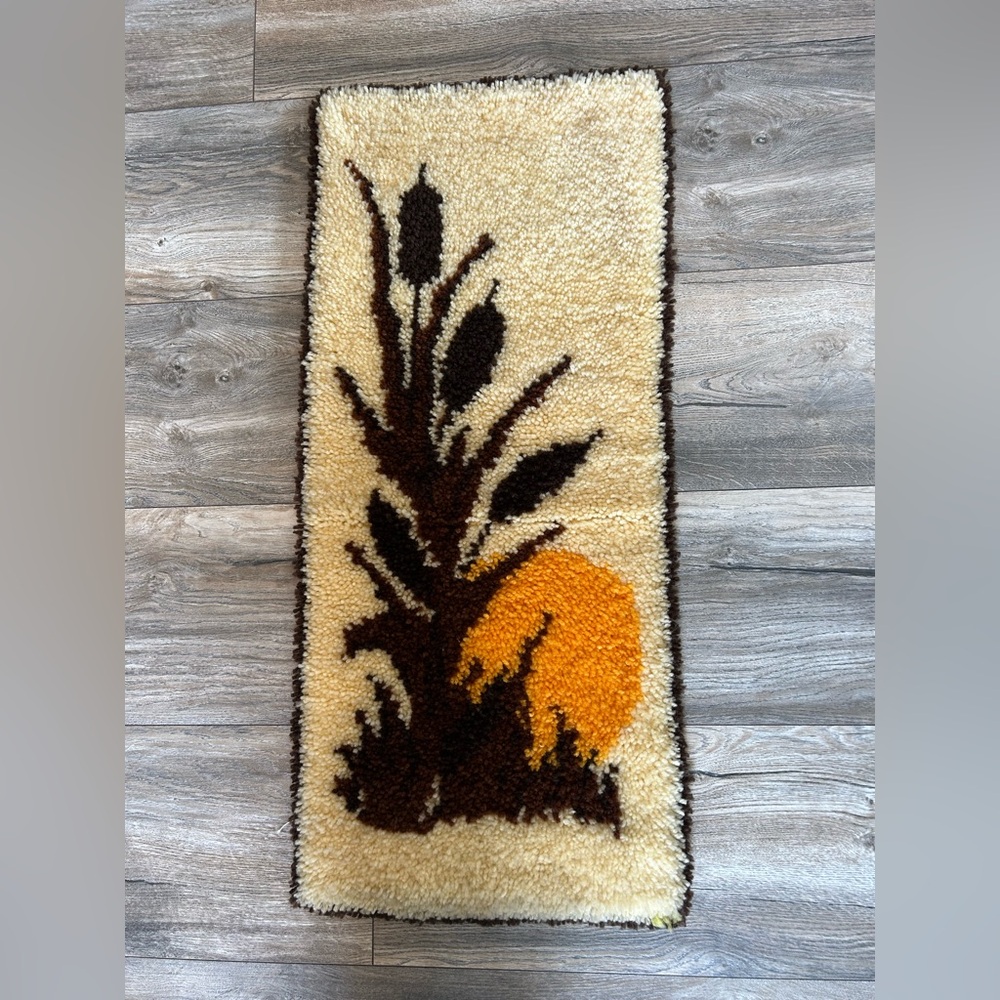 Vintage Mid Century Latchhook Rug Wall Hanging Art Decor MCM
